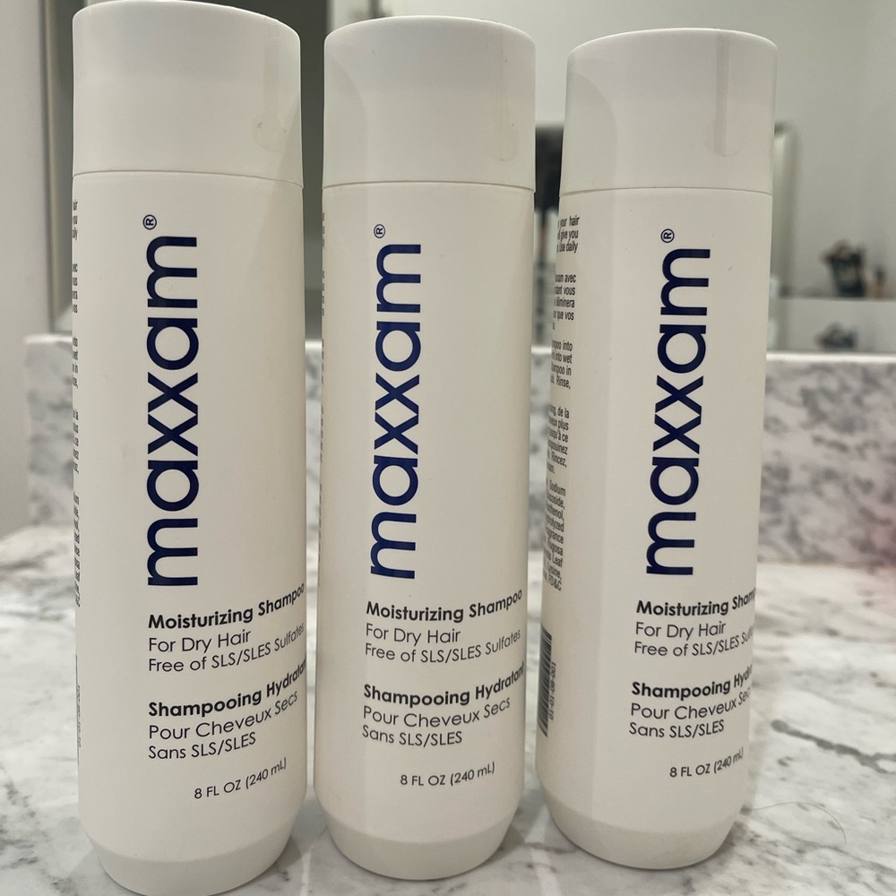 Maxxam moisturizing shampoos